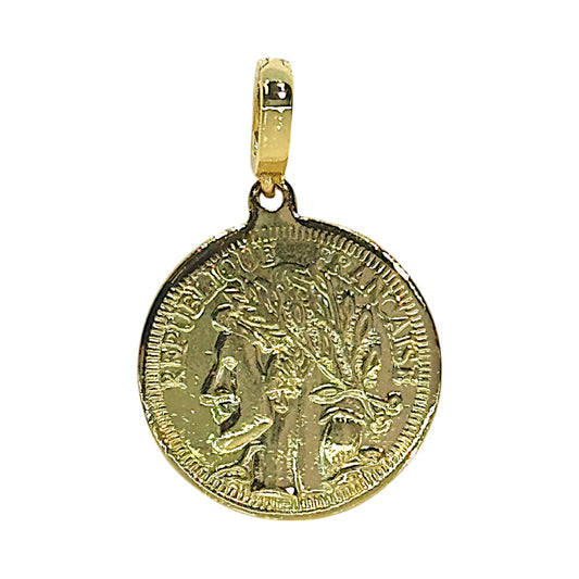 Gold Coin Medallion Charm – Vintage-Style Pendant in Triple Plated 18K Gold with Clasp